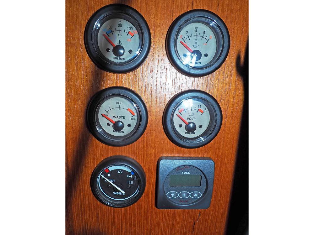  Motor